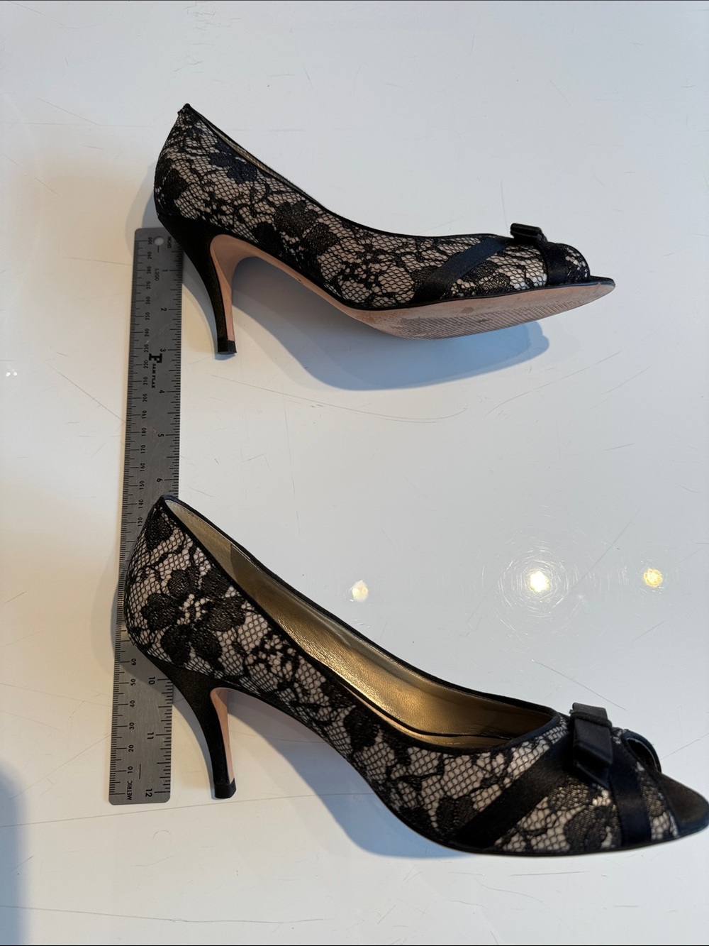 Ann Taylor Monique Black Lace Peep-Toe Heels with Bow Accent 3 inch heel size 8 - Picture 13 of 14